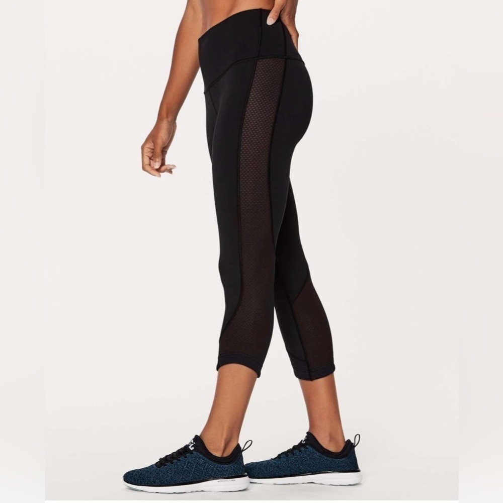 Lululemon Ready Set Go Crop (21") Black High Rise Mesh Insets 4
